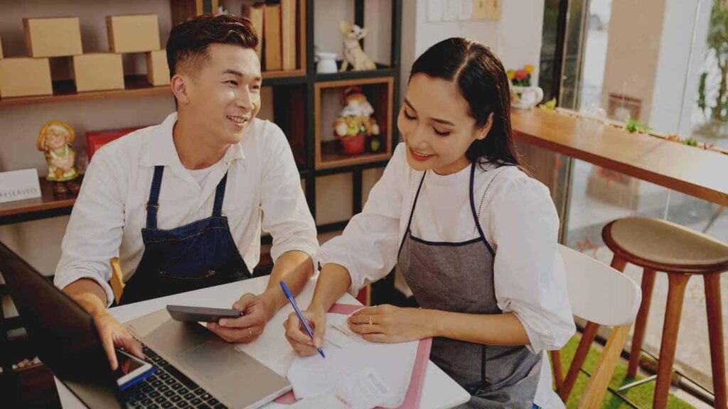 5-Ways-Business-Loans-Can-Help-Small-Businesses-in-Singapore-Grow - ABM CREDITZ - Chinatown Money Lender