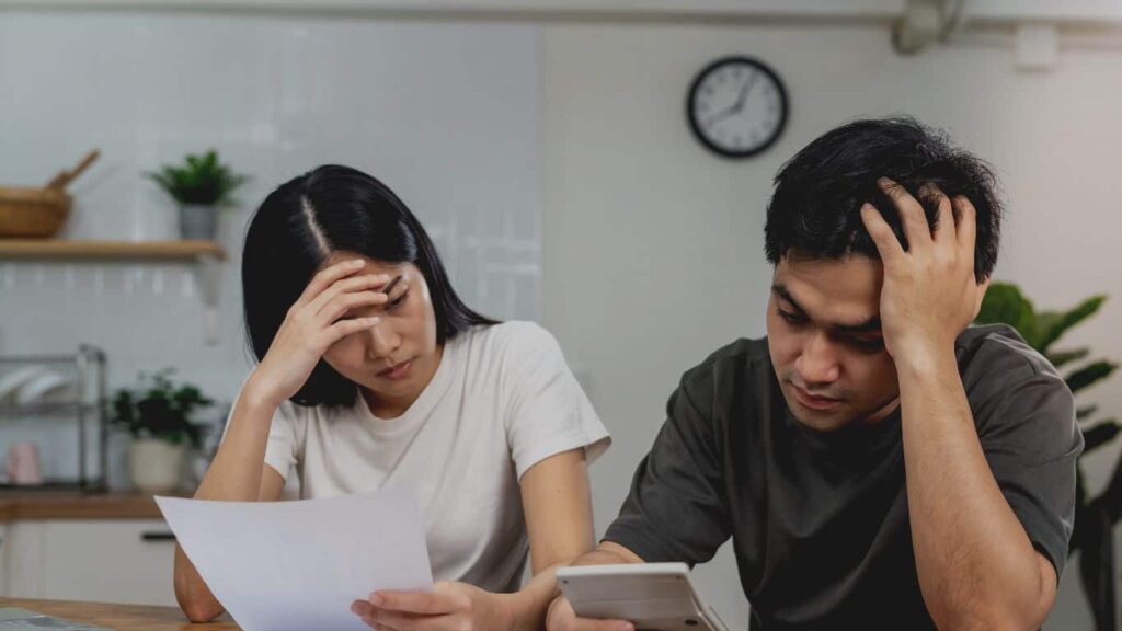 7-Financial-Tips-to-Help-You-Reach-Your-Goals-in-Singapore - ABM CREDITZ - Chinatown Money Lender