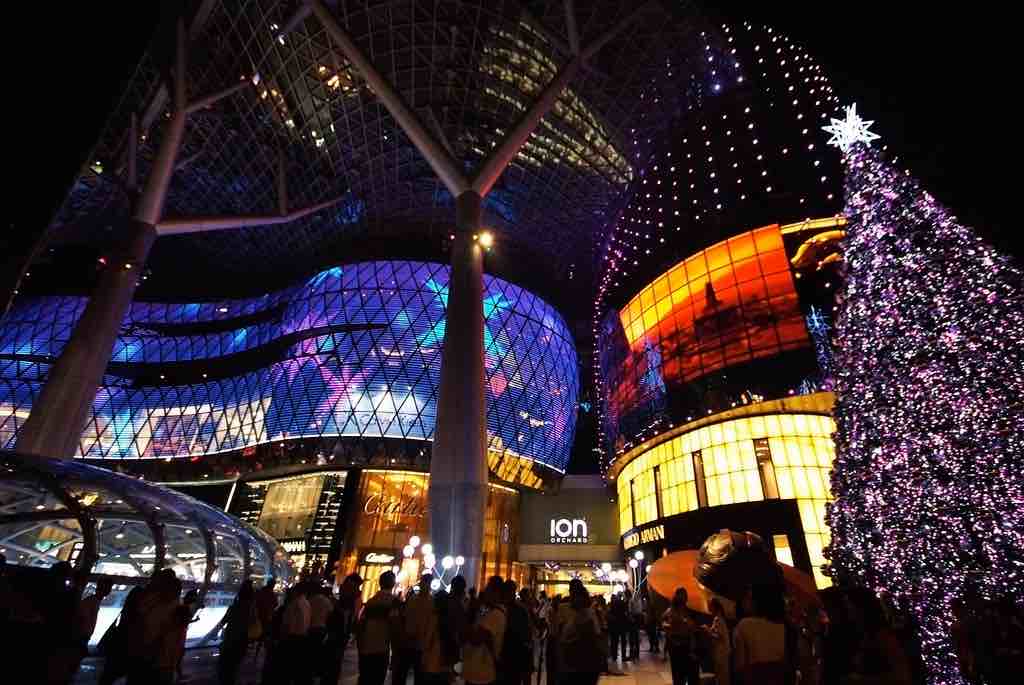 Christmas shopping singapore-2 - ABM CREDITZ - Chinatown Money Lender